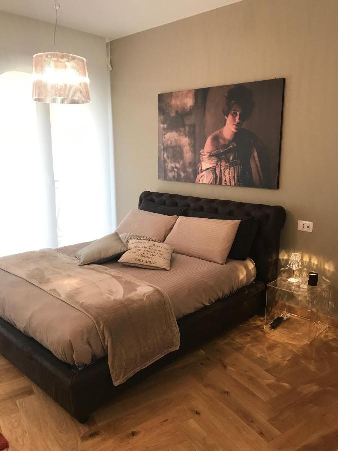Suite La Castellana Torri Del Benaco Buitenkant foto