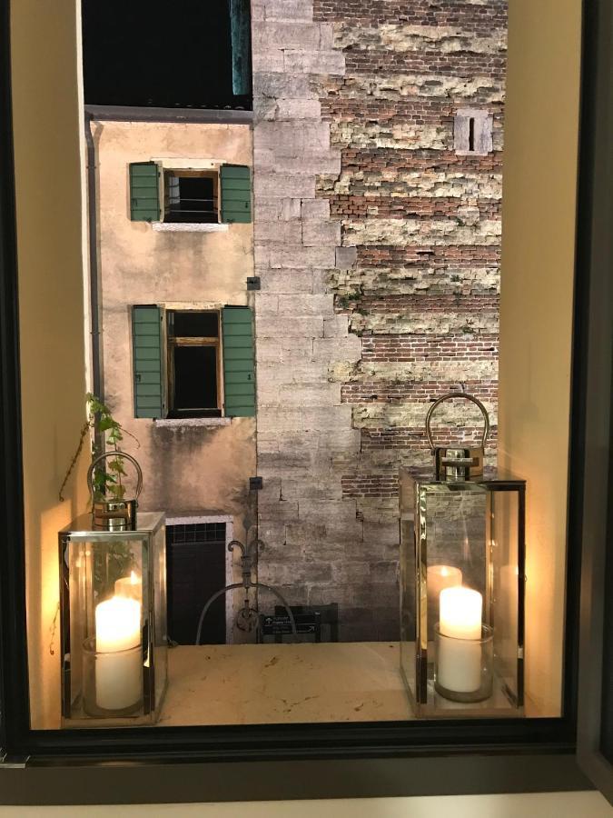 Suite La Castellana Torri Del Benaco Buitenkant foto