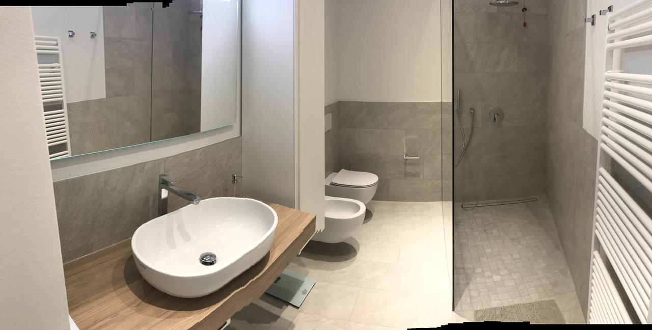 Suite La Castellana Torri Del Benaco Buitenkant foto