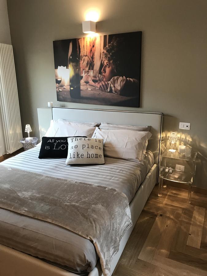 Suite La Castellana Torri Del Benaco Buitenkant foto